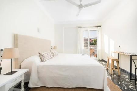 Boutique Hostal Oriola - 56