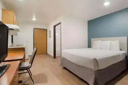 WoodSpring Suites Houston I-45 Airtex - 26
