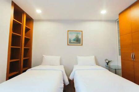 Thomson Residence - 225