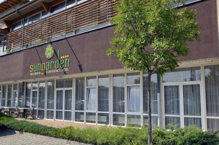 Sungarden Wellness & Family - 35