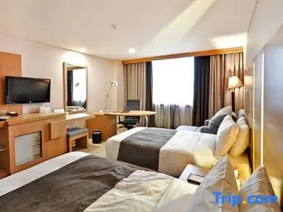 Ramada by Wyndham Songdo - 98