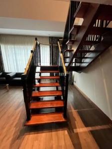 Cambridge Suites - 29
