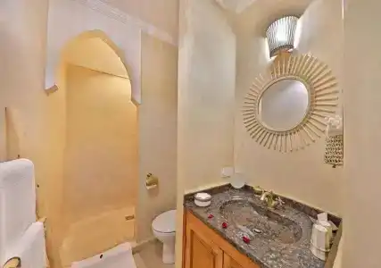 Riad Amya - 6