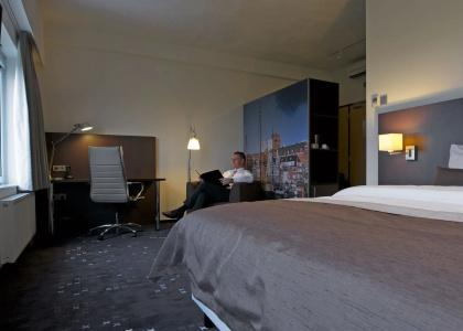 Best Western Plus Groningen Plaza - 2
