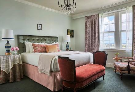 Pontchartrain St. Charles Avenue - 1