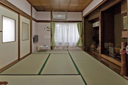 Dormitory Sandanya Guesthouse - 18
