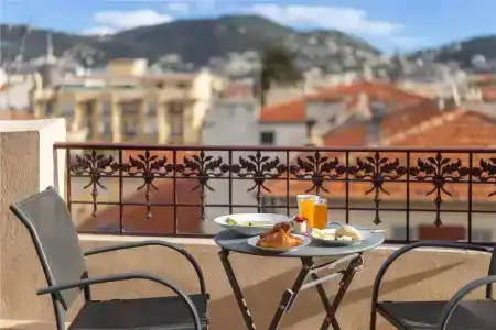 Best Western Plus Hôtel Massena Nice - 7
