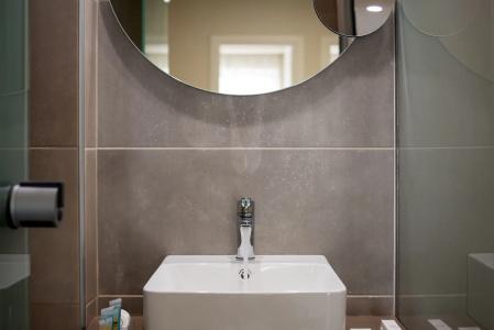 Bio Suites - 162