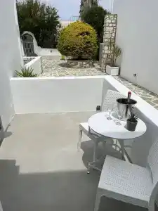 Zoumis Studios - 137