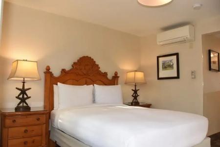 Franciscan Inn & Suites - 42