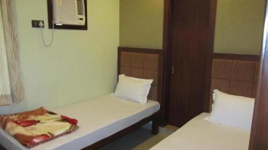 Bhammar's Inn - a Pure Veg - 65