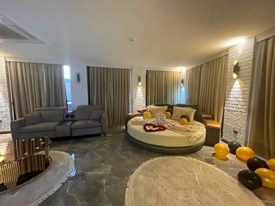 Le Luxe Suites & Spa - 111