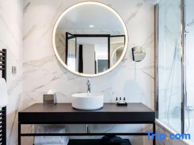 Laz' Spa Urbain Paris - 76