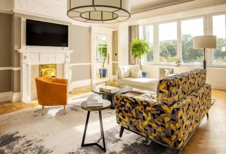 DoubleTree By Hilton Brussels City - 60