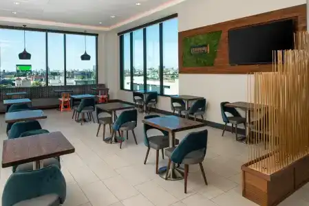 Hyatt Place Chicago Wicker Park - Brand New - 25