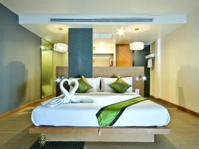 Mercure Koh Samui Beach Resort - 12