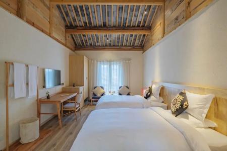 Arro Khampa by Zinc Journey Lijiang - 83