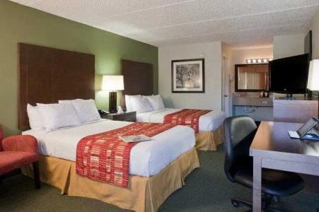 Quality Inn - 3