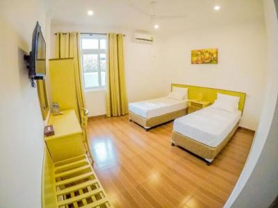 Shamaz Galle - 39