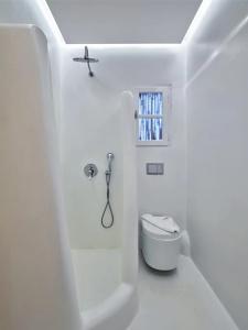 Zefi & Suites - 281