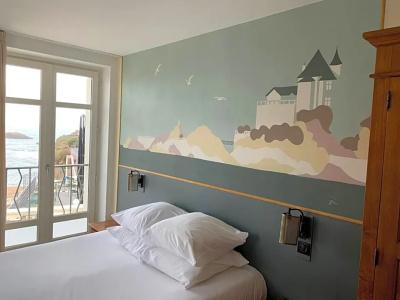 Hôtel Les Baigneuses de Biarritz - 77