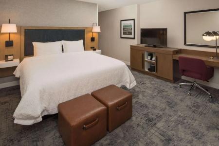 Hampton Inn And Suites By Hilton Portland-Pearl District - 55