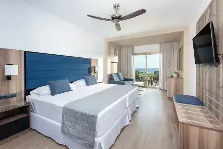 Riu Palace Oasis - 2