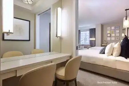 The Waterfront Beach Resort, A Hilton - 214