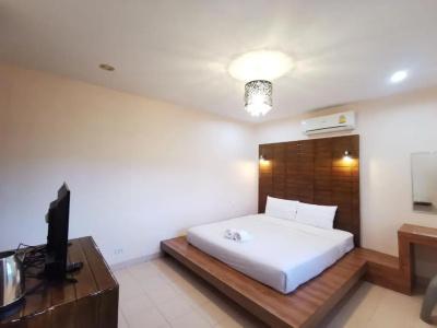 Thai Crystal Resident - 26