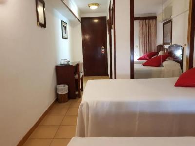 La Residencia - 12