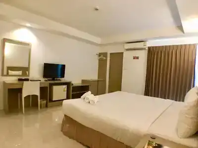 Trat Center - 27
