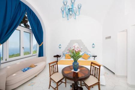 Eden Roc Suites - 416