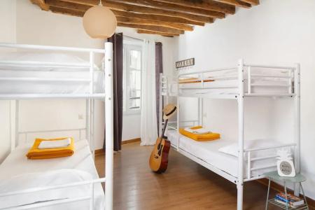 Le Village Montmartre by Hiphophostels - 37