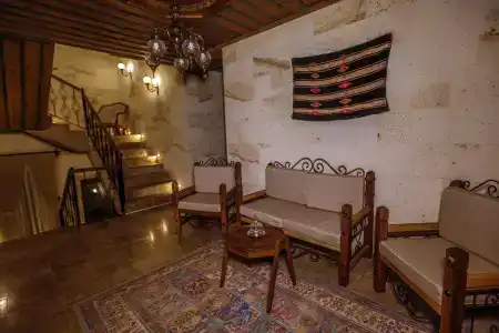 Milat Cave - 10