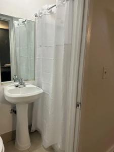 Budget Inn Hollywood - 14
