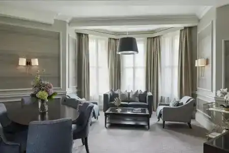 The Midland - 79