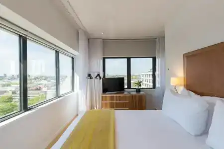 Premier Suites Plus Rotterdam - 22
