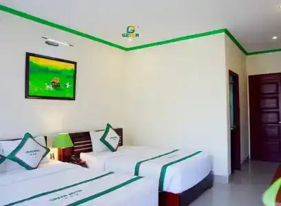 Green - 52