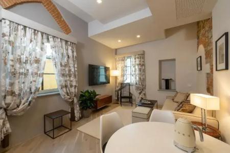 Donati Luxury Tower Suites - 197