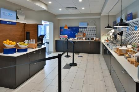 Holiday Inn Express Orlando - South Park, An Ihg - 14