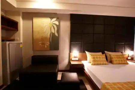 The Bangkok Cha Cha Suite - 13