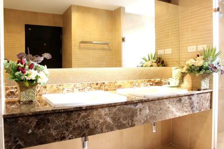 14 Residence - 75