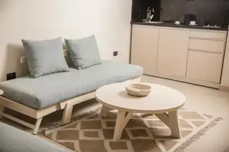 Redcon Suites - 240