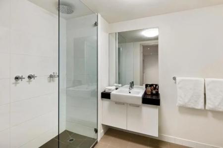 Quest Docklands - 35