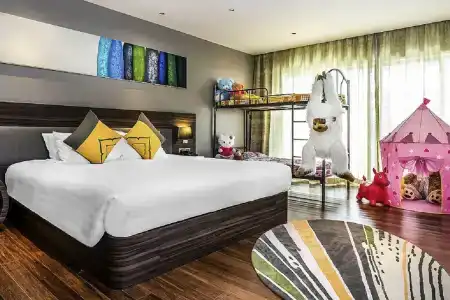 Novotel Phuket Karon Beach Resort And Spa - Sha Extra Plus - 5