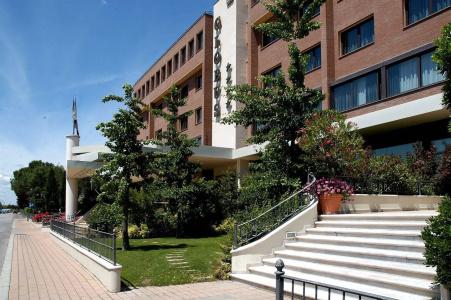 Best Western Globus City - 26