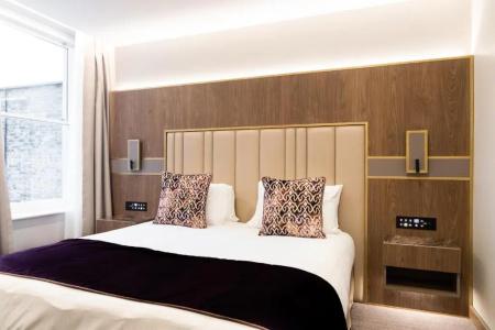 Merit Kensington - 109
