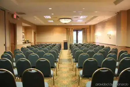 Hampton Inn & Suites Austin-Downtown/Convention Center - 21