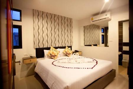 Studio Patong by iCheck inn - 52