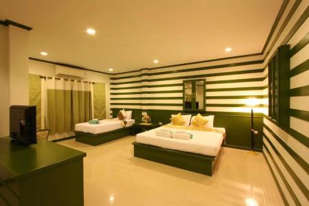 The Green Beach - 76